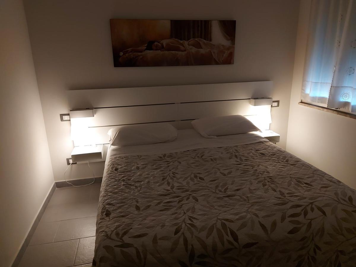 Fare Bnb - Room Del Parco Reggio Emilia Luaran gambar