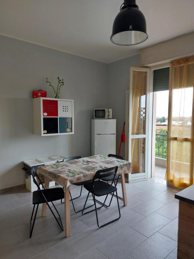 Fare Bnb - Room Del Parco Reggio Emilia Luaran gambar