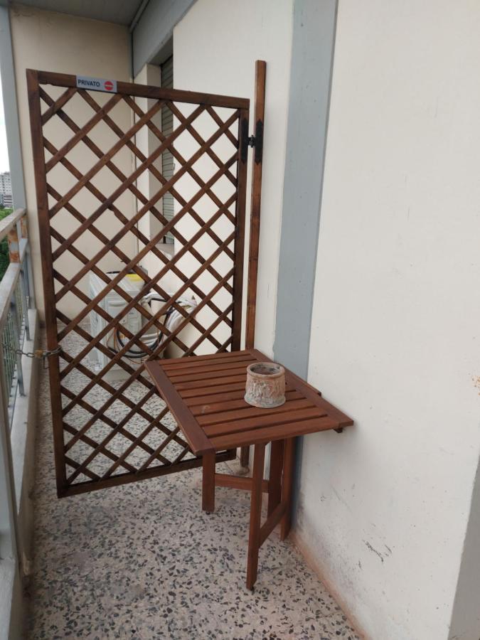 Fare Bnb - Room Del Parco Reggio Emilia Luaran gambar