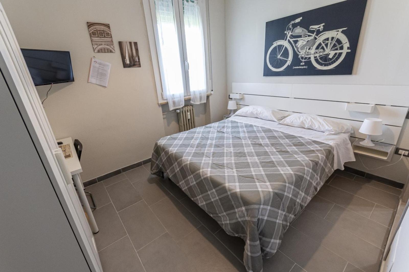 Fare Bnb - Room Del Parco Reggio Emilia Luaran gambar